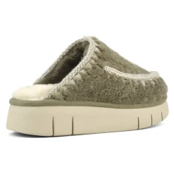 Bounce Clog Curly Sheepskin