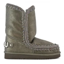 Eskimo 24 With Rhinestones Logo