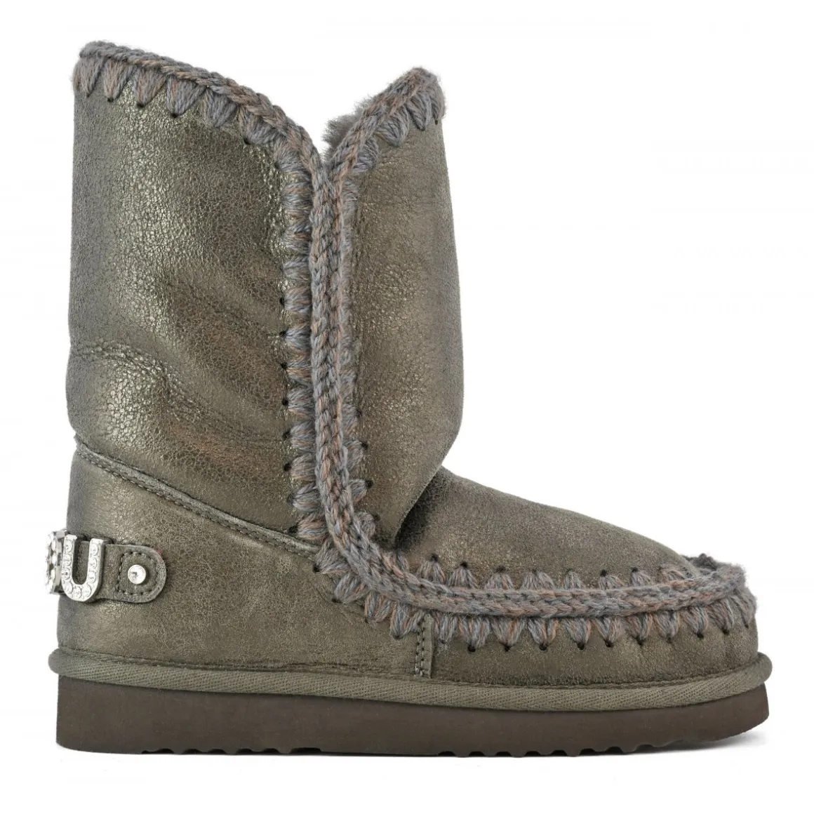 Eskimo 24 With Rhinestones Logo