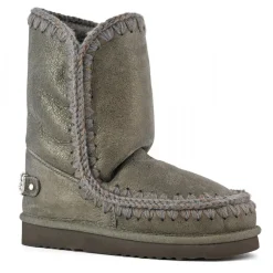 Eskimo 24 With Rhinestones Logo