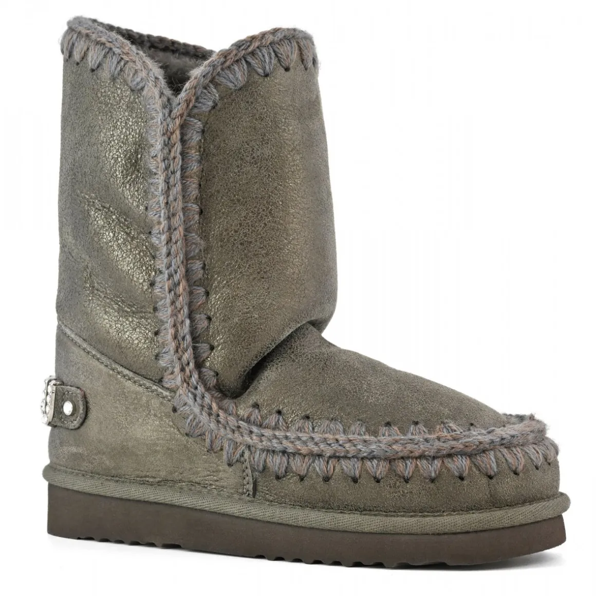 Eskimo 24 With Rhinestones Logo