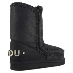Eskimo 24 With Rhinestones Logo