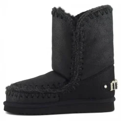 Eskimo 24 With Rhinestones Logo