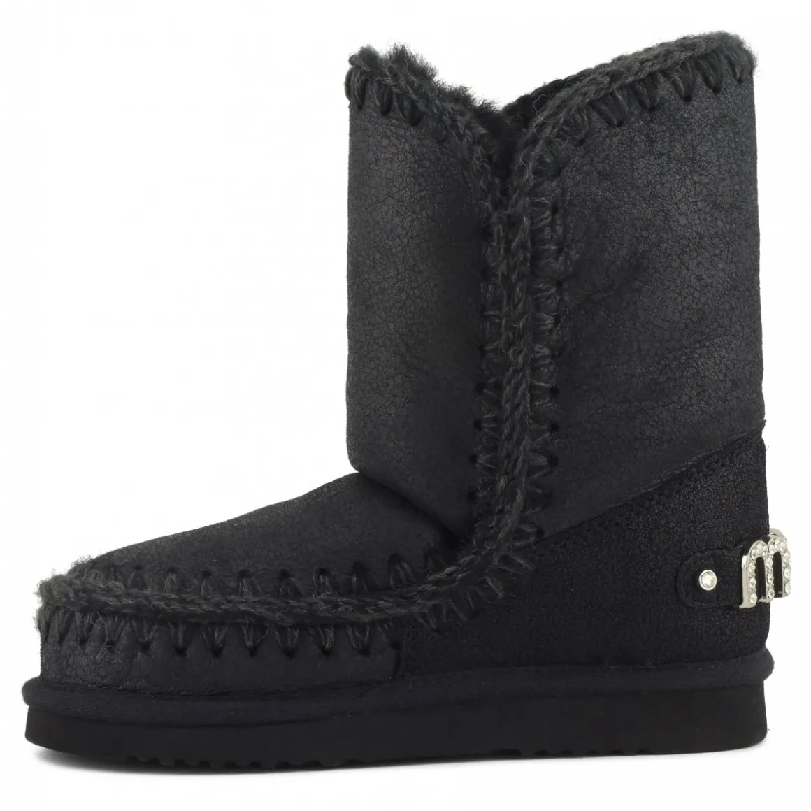 Eskimo 24 With Rhinestones Logo