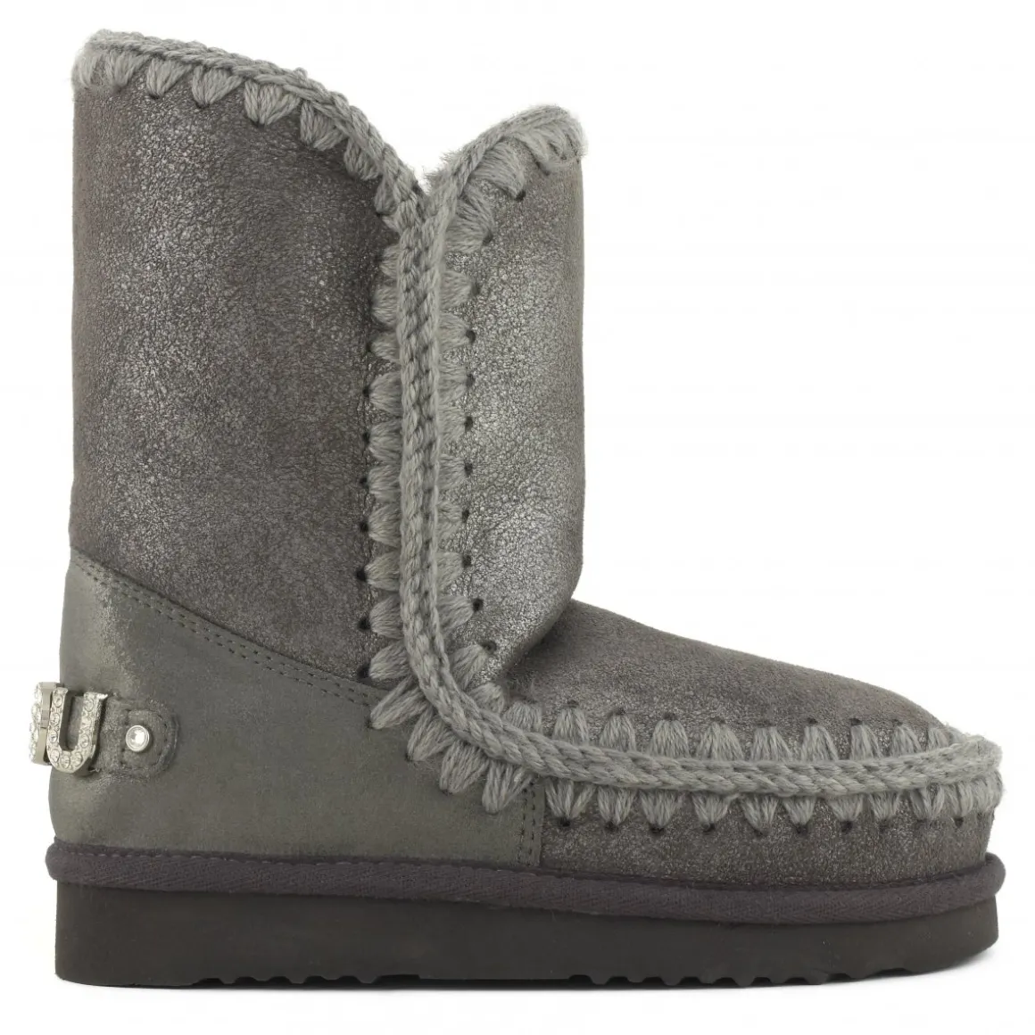 Eskimo 24 With Rhinestones Logo