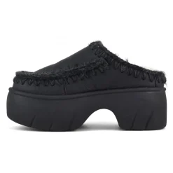 Eskimo Clog Twist