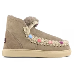 Eskimo Sneaker Overstitching