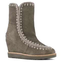 French Toe Wedge Short