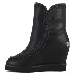 French Toe Wedge Short