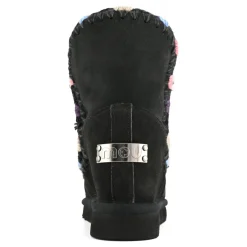 Inner Wedge Short Overstitching